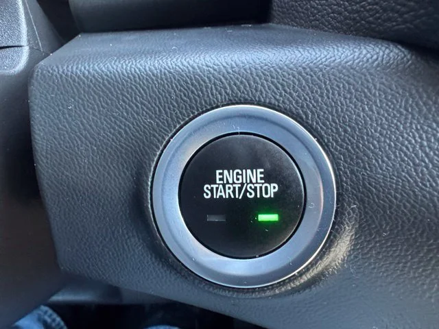 Used 2023 White GMC SLE image 30