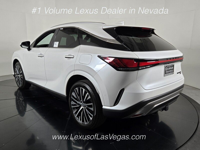 New 2026 White Pearl Lexus PREMIUM PLUS image 6