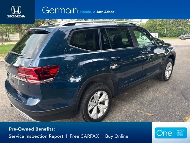 Used 2019 Blue Metallic Volkswagen 3.6L V6 SE image 8