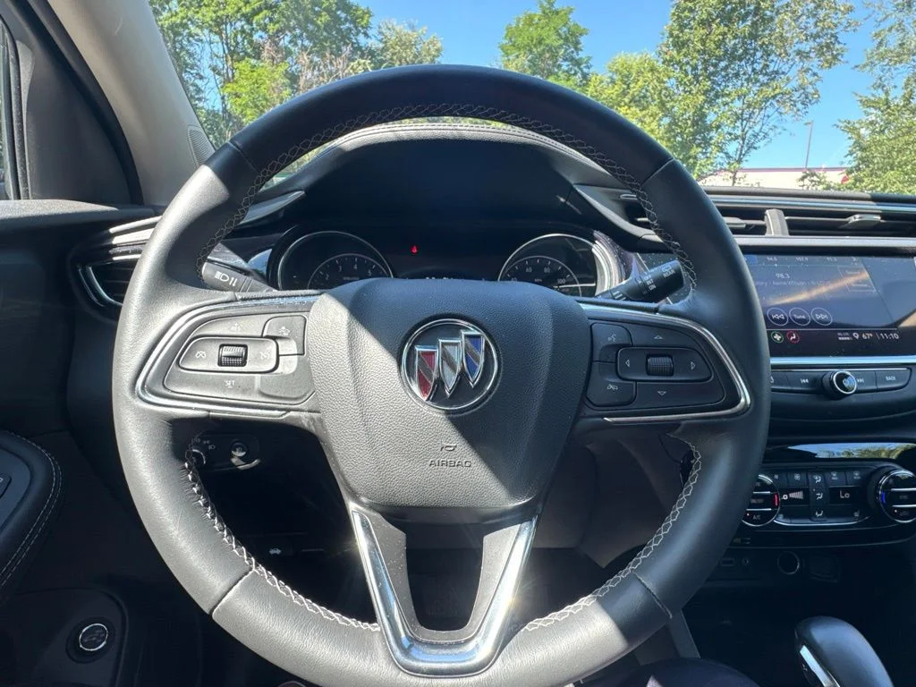 Used 2022 Blue Buick Select image 14