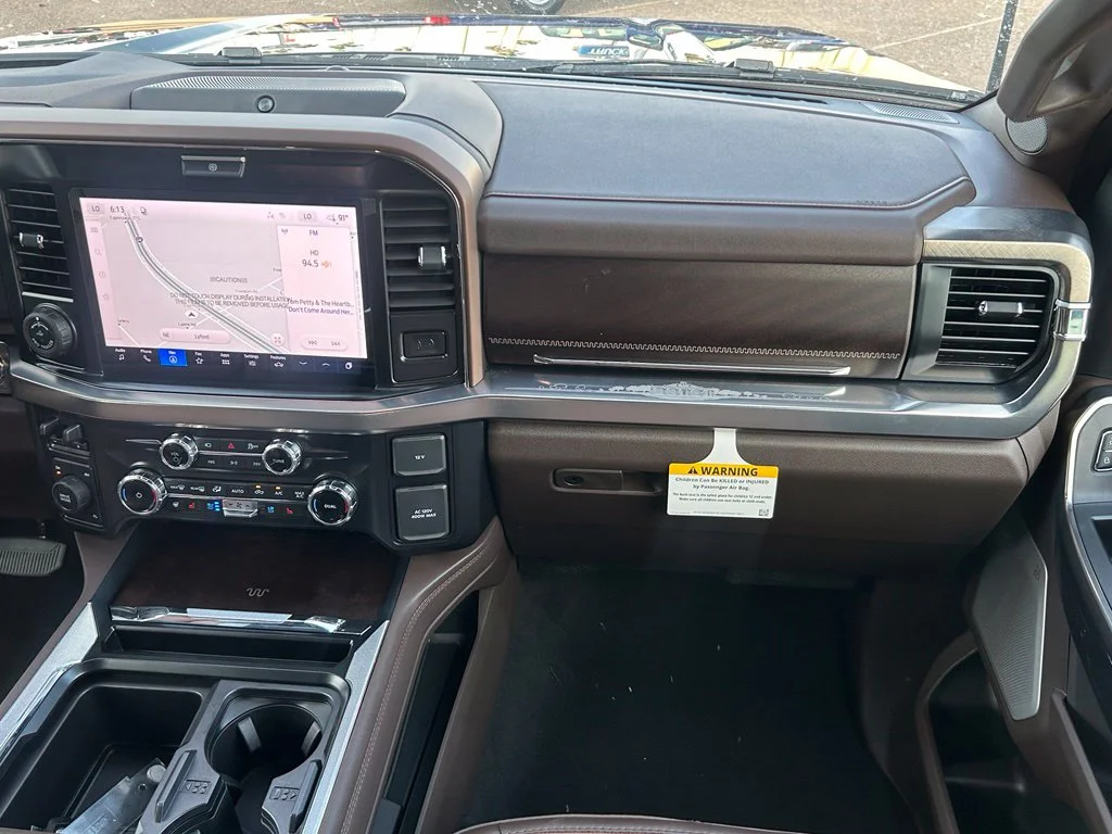 New 2027 Agate Black Metallic Ford F-350® King Ranch® image 23