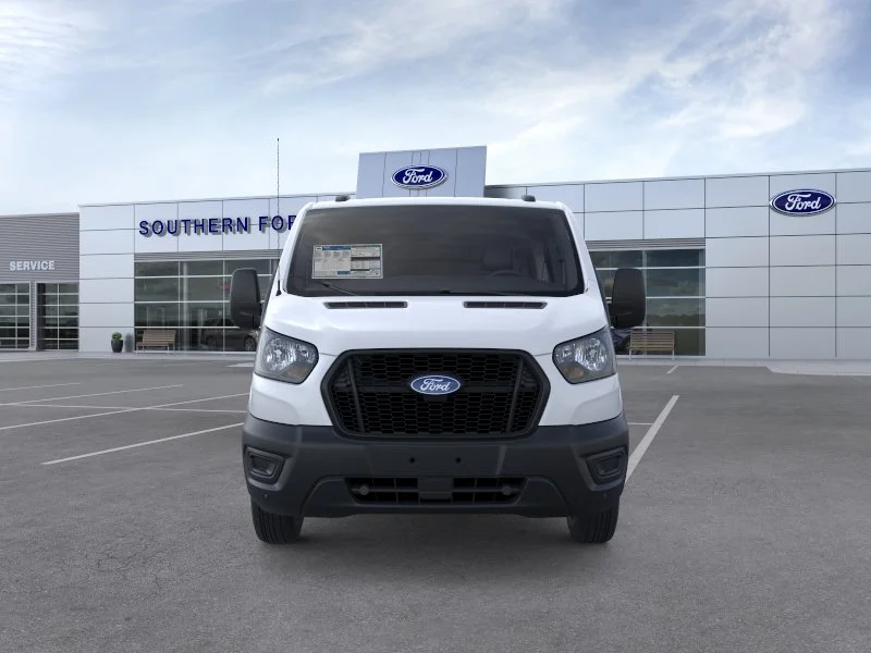 New 2026 Oxford White Ford Base image 28