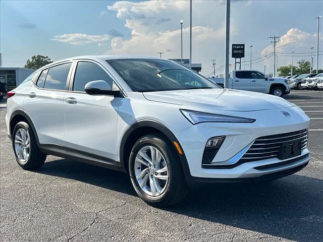 New 2026 Summit White Buick Preferred image 2