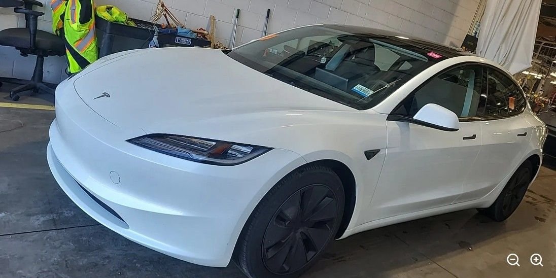 Used 2024 White Tesla Long Range image 2