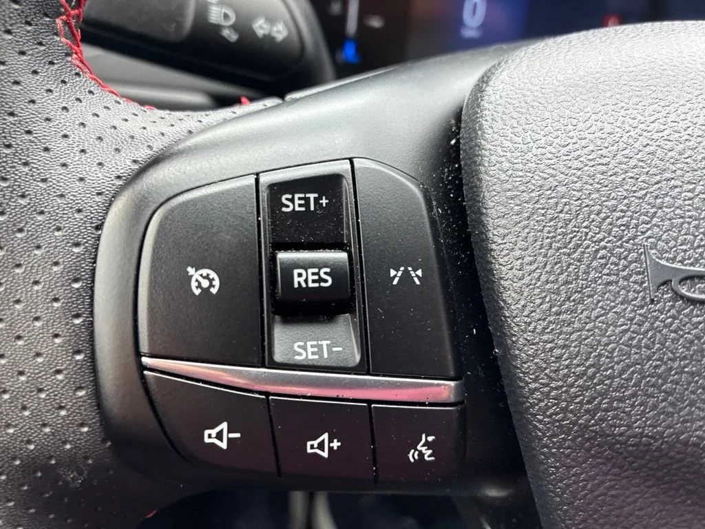 Used 2025  Ford ST-Line image 12