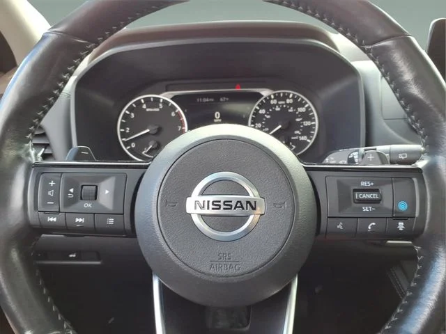 Used 2021 Black Nissan SL image 24