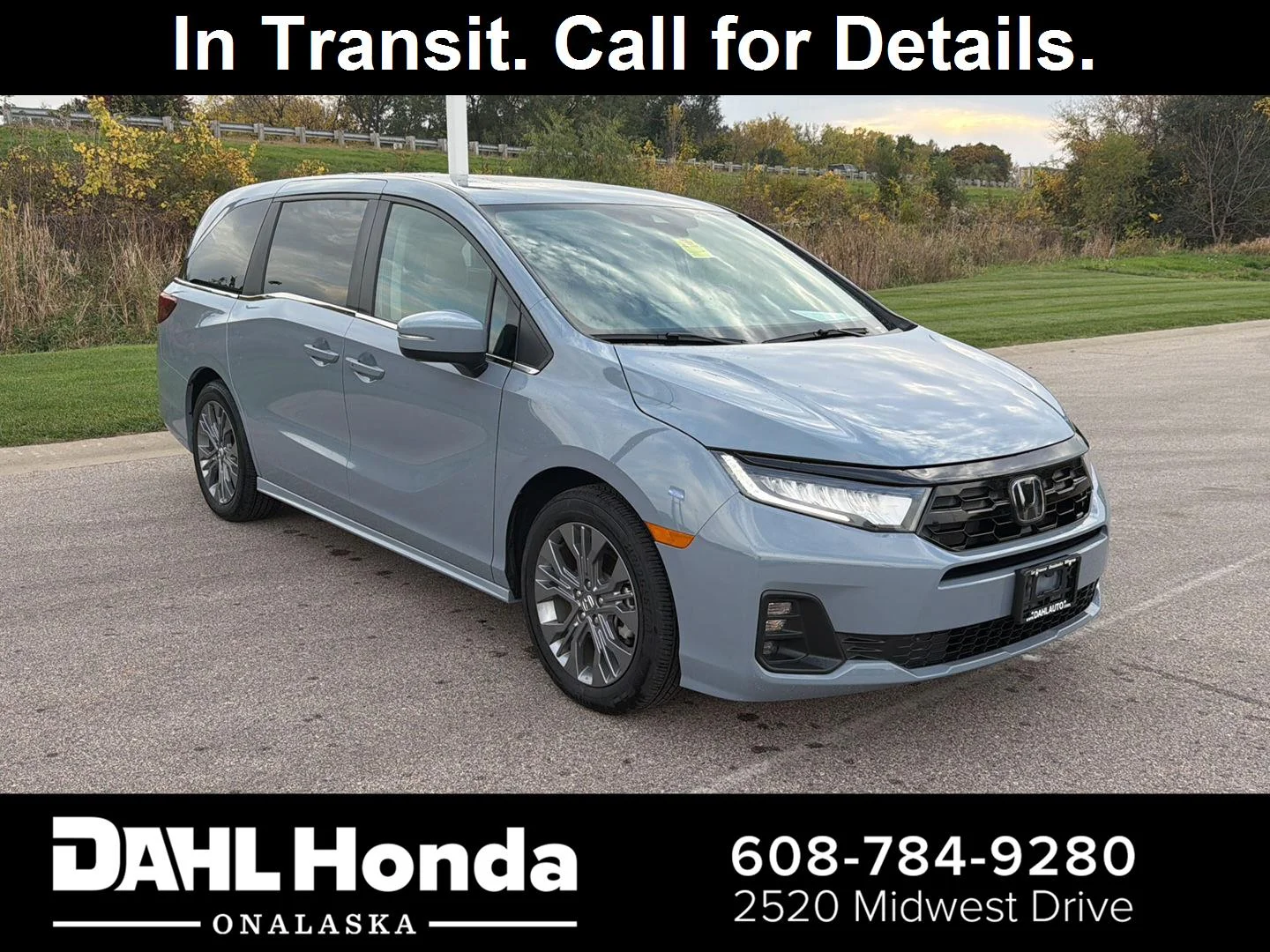 Used 2025 Sonic Gray Pearl Honda Touring image 1