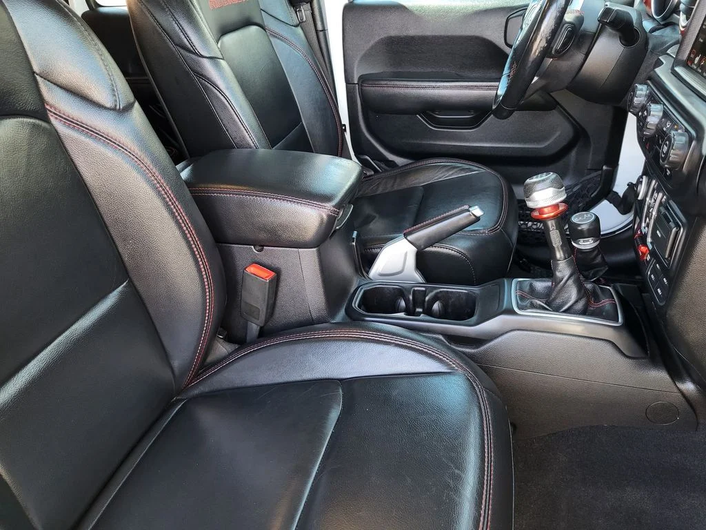 Used 2019 White Jeep Rubicon image 11