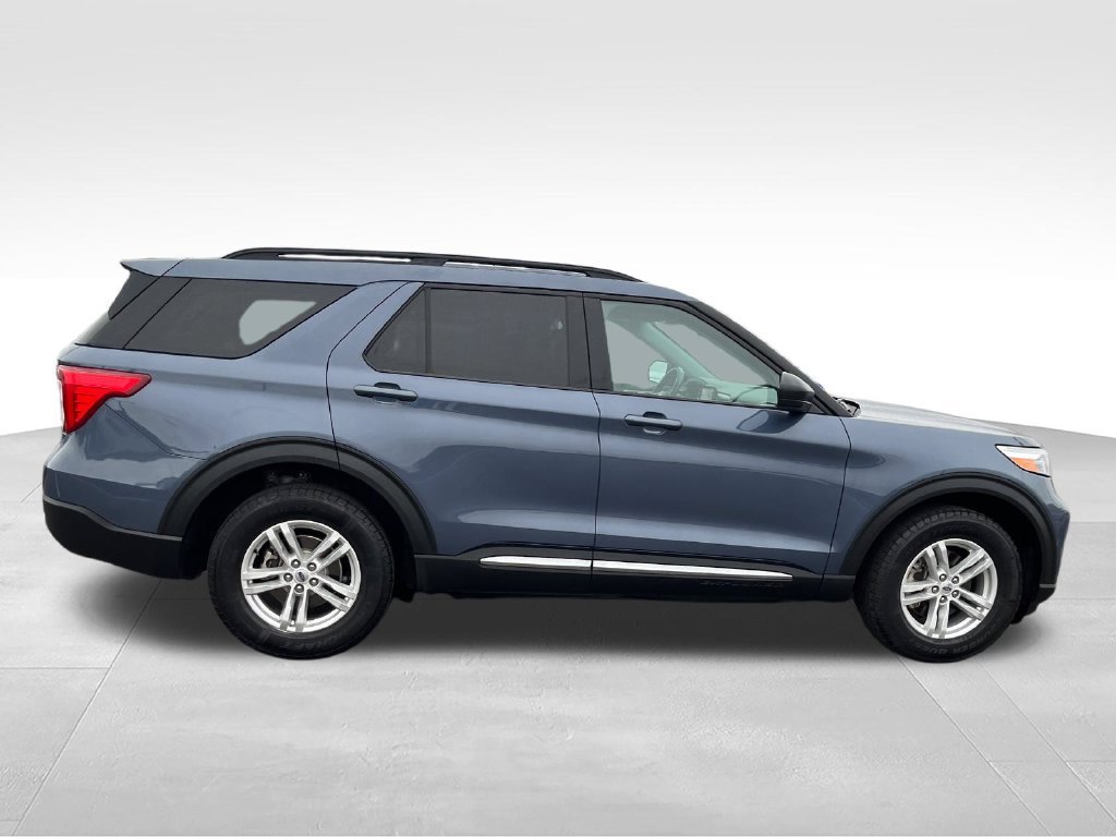 Used 2021 Blue Ford XLT image 6