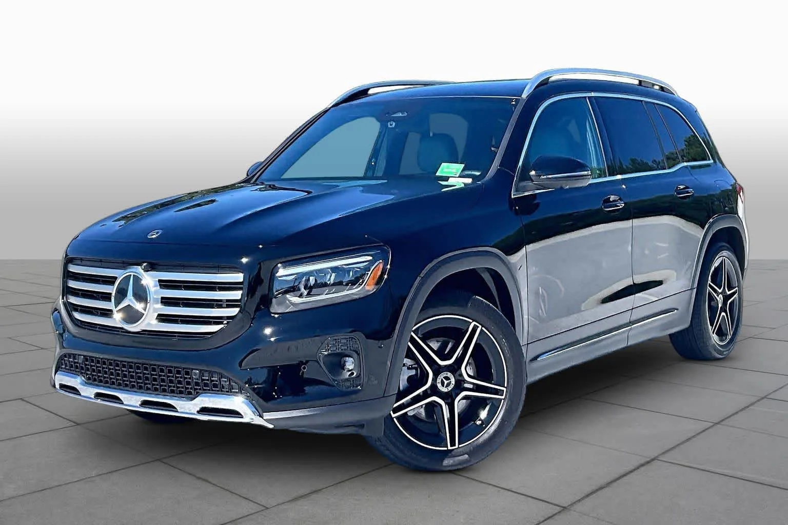 2026 Mercedes-Benz GLB