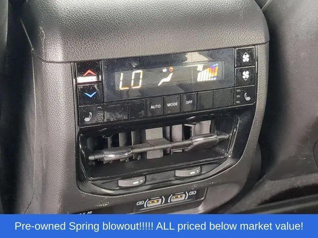 Used 2024 Black Jeep Limited image 41