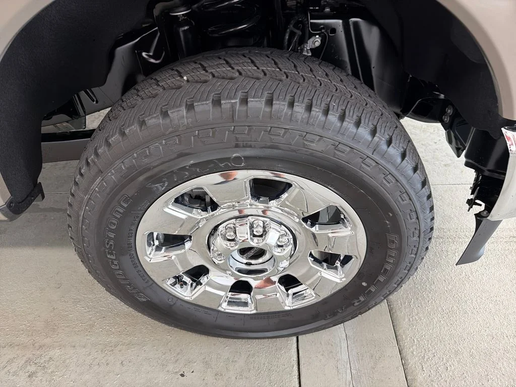 New 2026 Marsh Gray Ford F-250® Lariat® image 5