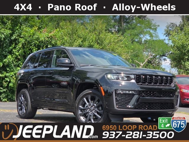 New 2026 Diamond Black Crystal Pearlcoat Jeep Limited Reserve image 1