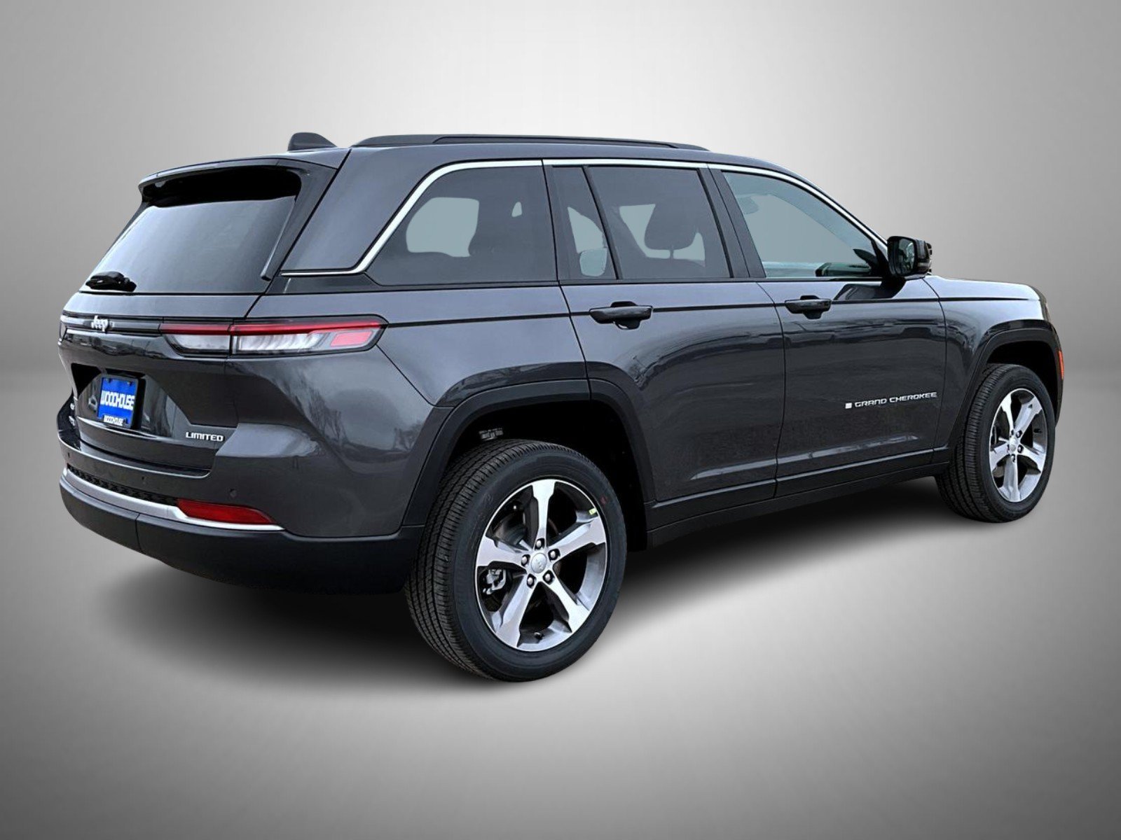 New 2026 Baltic Gray Metallic Clear-Coat Exterior Paint Jeep Limited image 5