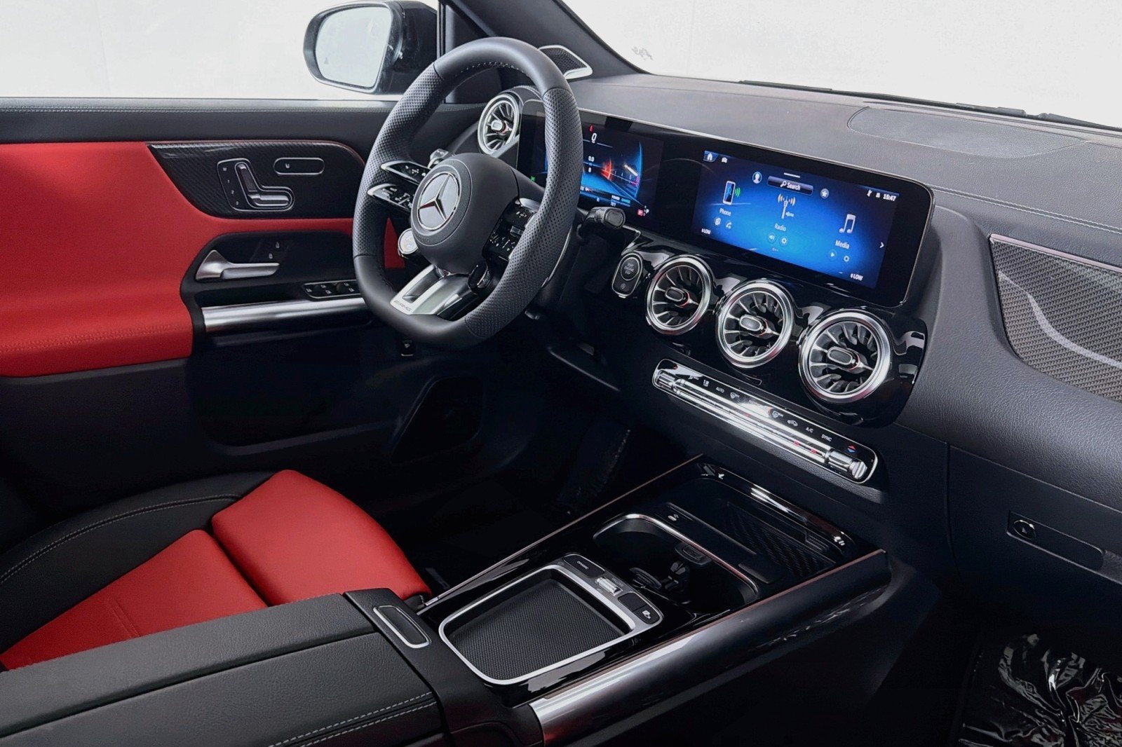 New 2026 Night Black Mercedes-Benz AMG® GLA 35 4MATIC SUV image 18