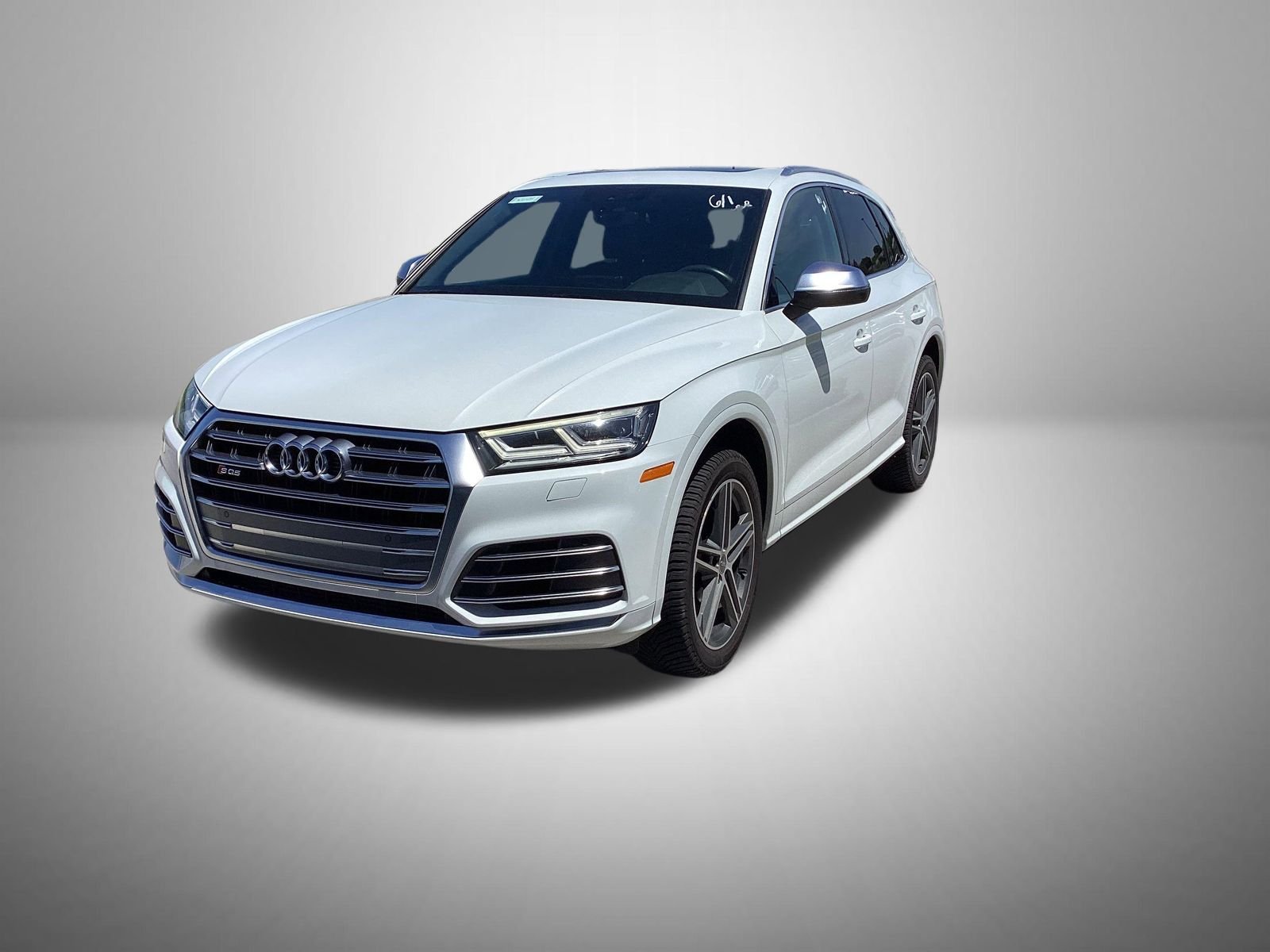 2020 Audi SQ5 3.0 quattro Tiptronic Premium Plus's photo