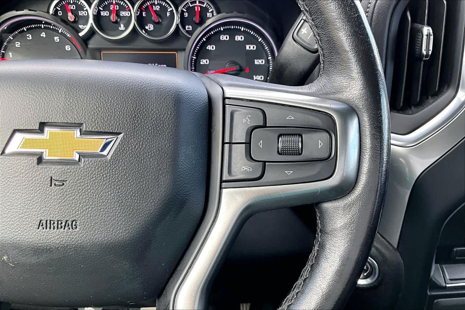 Used 2021 Shadow Gray Metallic Chevrolet LT image 25