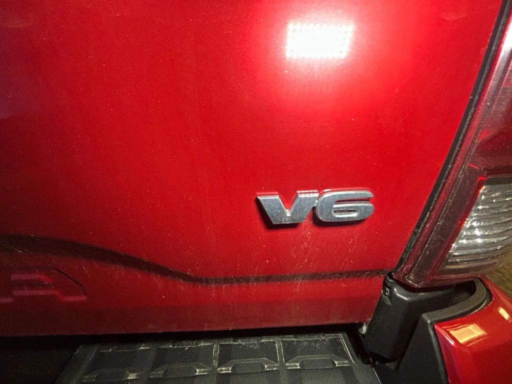 Used 2019 Barcelona Red Toyota TRD Sport V6 image 20