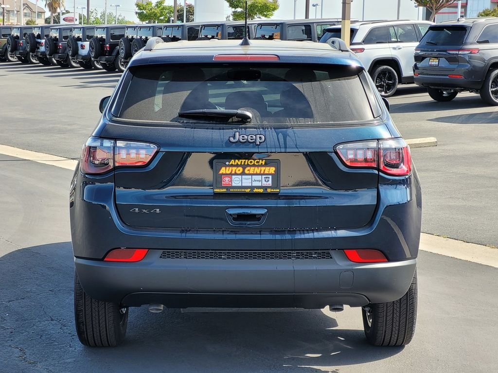 New 2026 Blue Jeep Latitude image 4