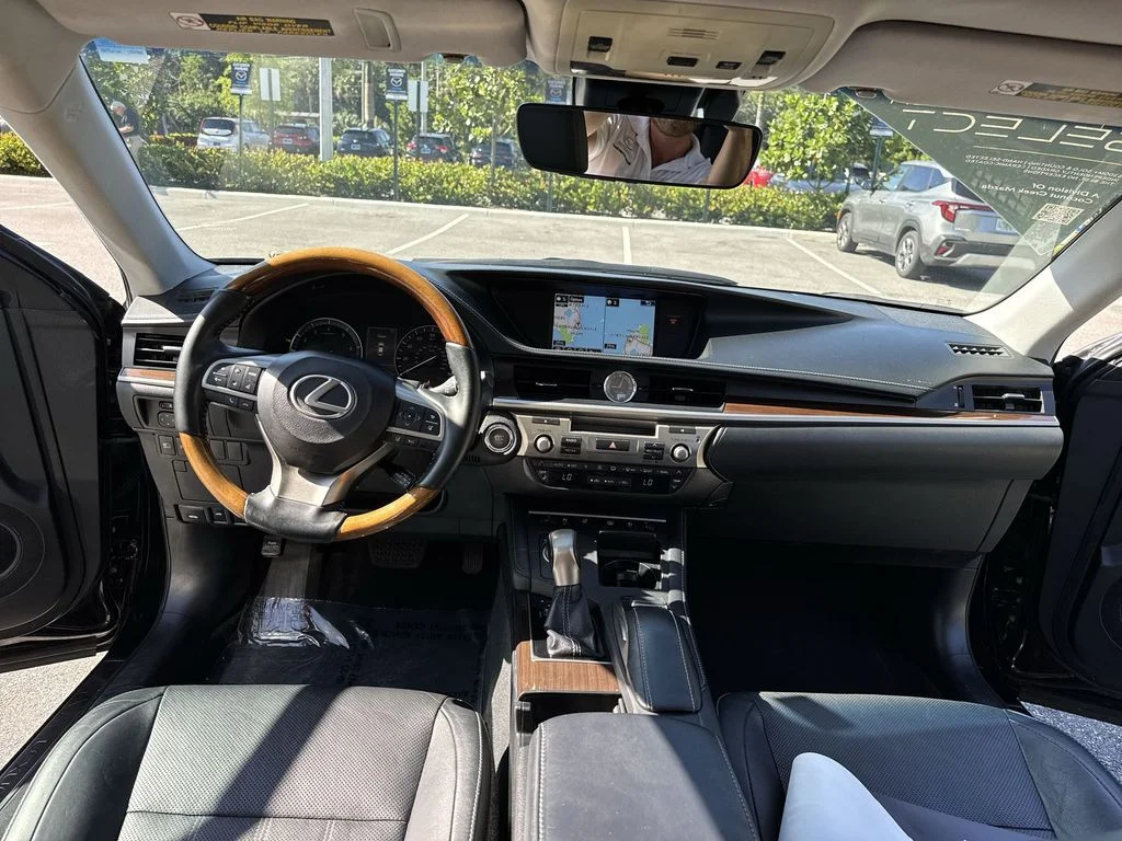 Used 2016 Caviar Lexus 350 image 36