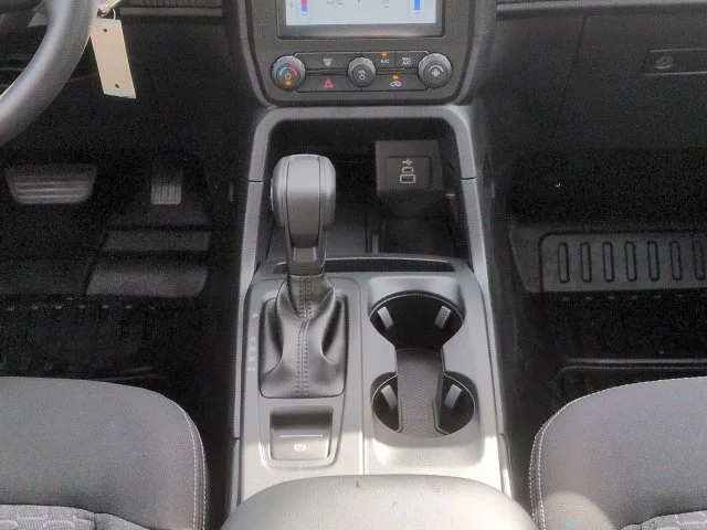 New 2026 Oxford White Ford XL image 19