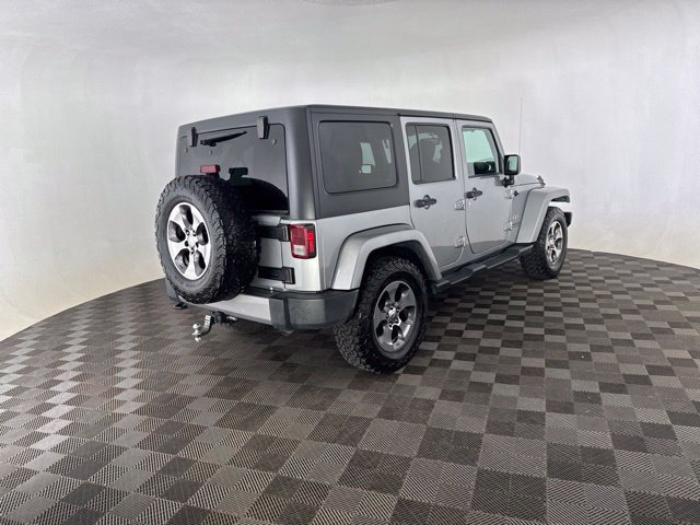 Used 2016 Silver Jeep Unlimited Sahara image 8