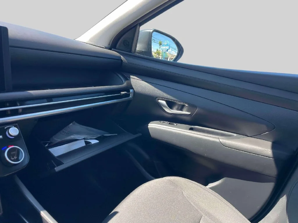 Certified Used 2025 Silver Hyundai SEL image 34