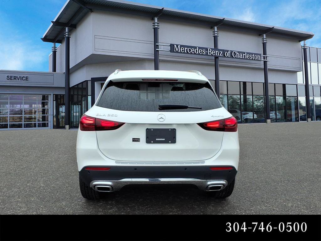 Certified Used 2026 Polar White Mercedes-Benz GLA 250 image 4