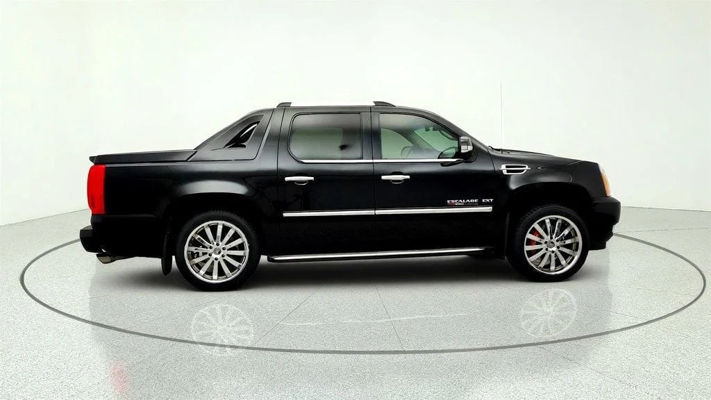Used 2012 Black Raven Cadillac AWD 4dr Luxury Sport Edition Supercharged image 4