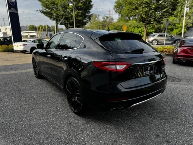Used 2017 Nero Maserati S ~ LUXURY PACKAGE !! LOADED !! image 9