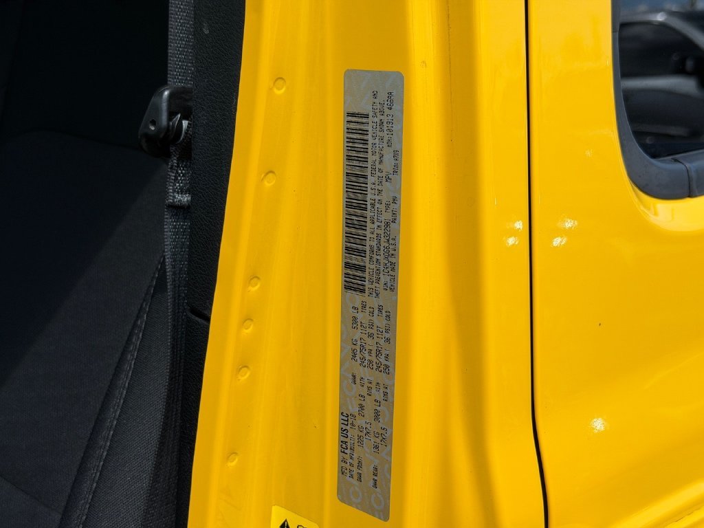 Used 2018 Yellow Jeep Unlimited Sport S image 18