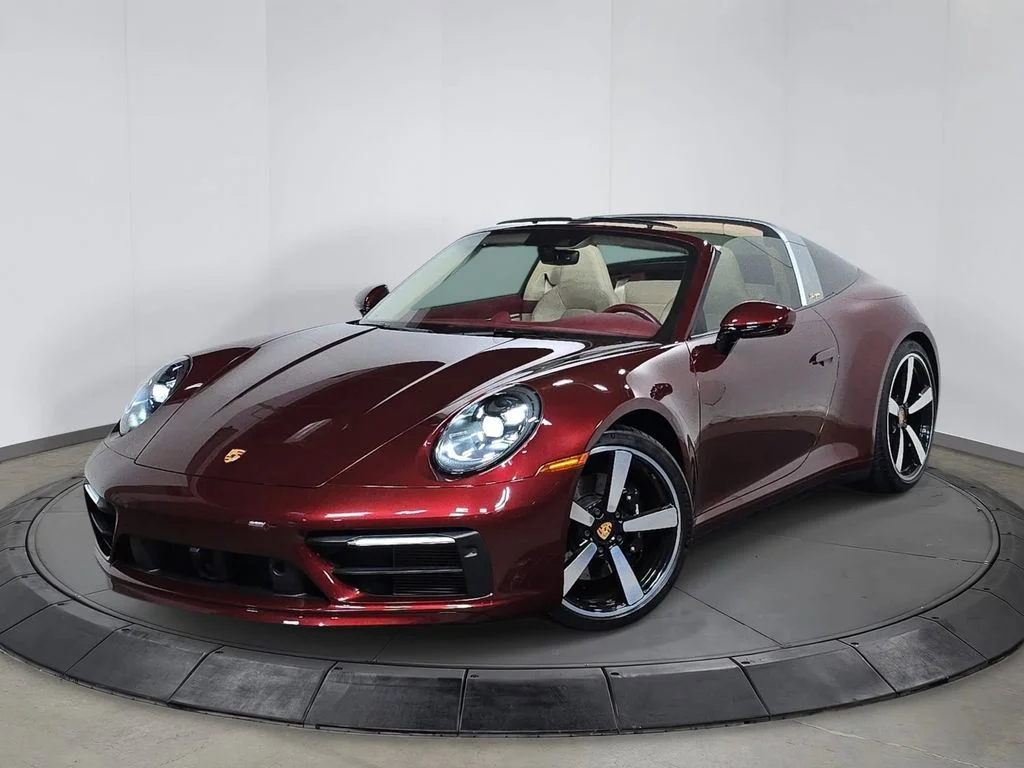 2021 Porsche 911 Targa 4S Heritage Edition's photo