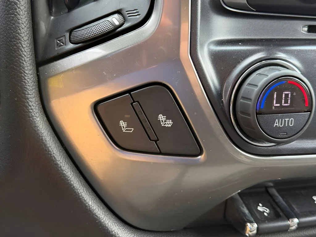 Used 2018 Cajun Red Tintcoat Chevrolet LT image 30