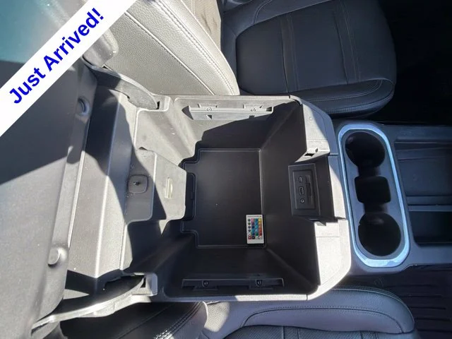 Used 2022 Gray GMC Denali image 32