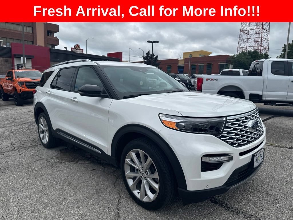 2024 Ford Explorer Platinum 4WD's photo