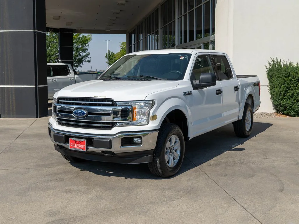 Used 2018 White Ford XLT image 3