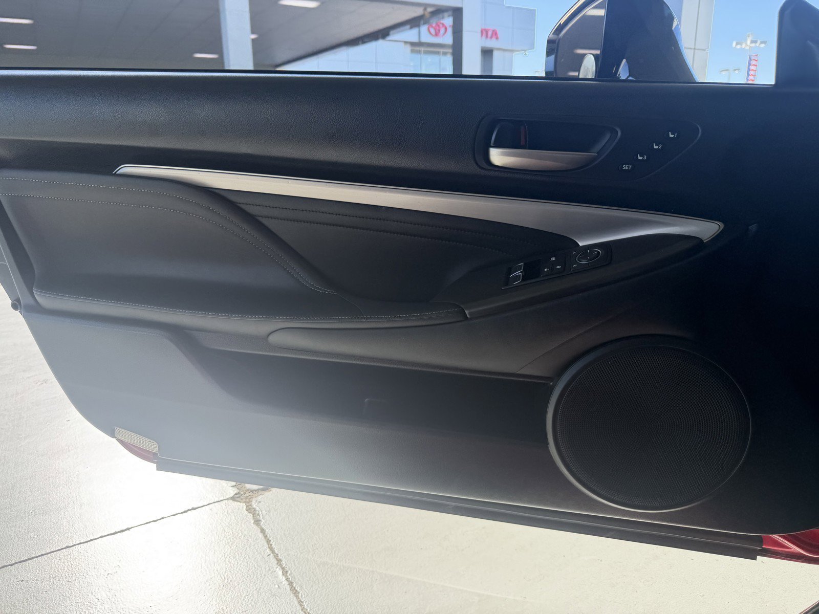 Used 2019 Infra Red Lexus 300 image 18