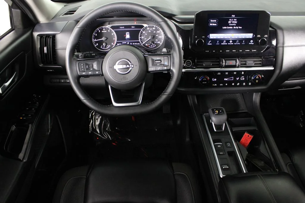 2023 Nissan Pathfinder SL - Photo 7