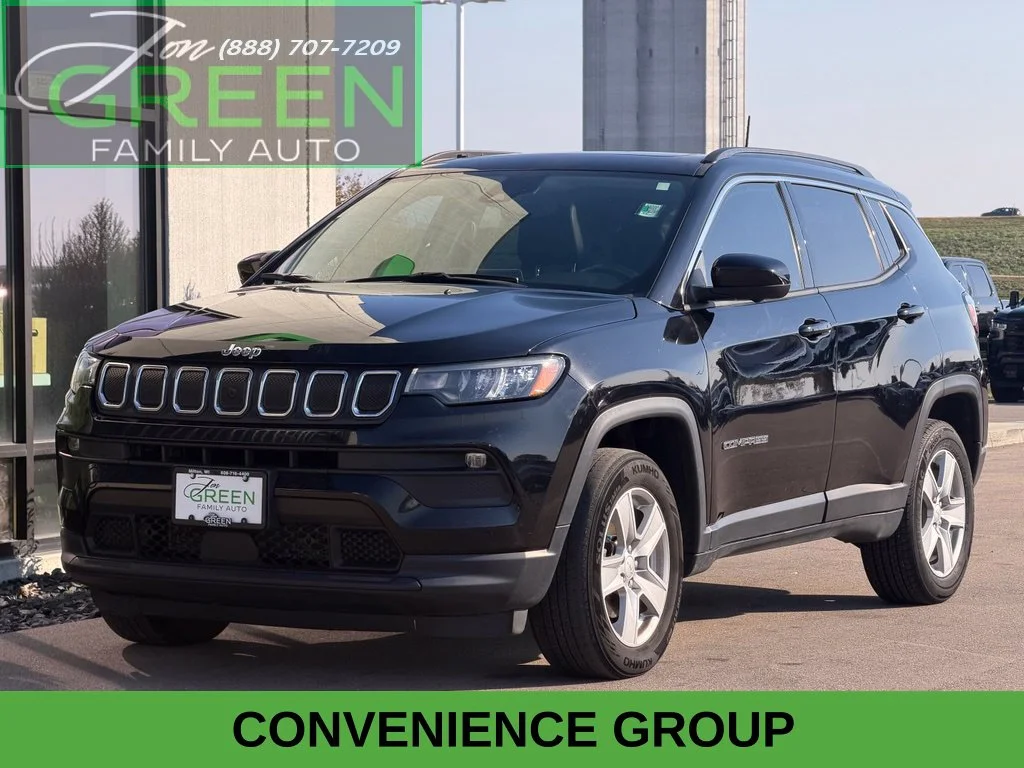Used 2022 Black Jeep Latitude image 1