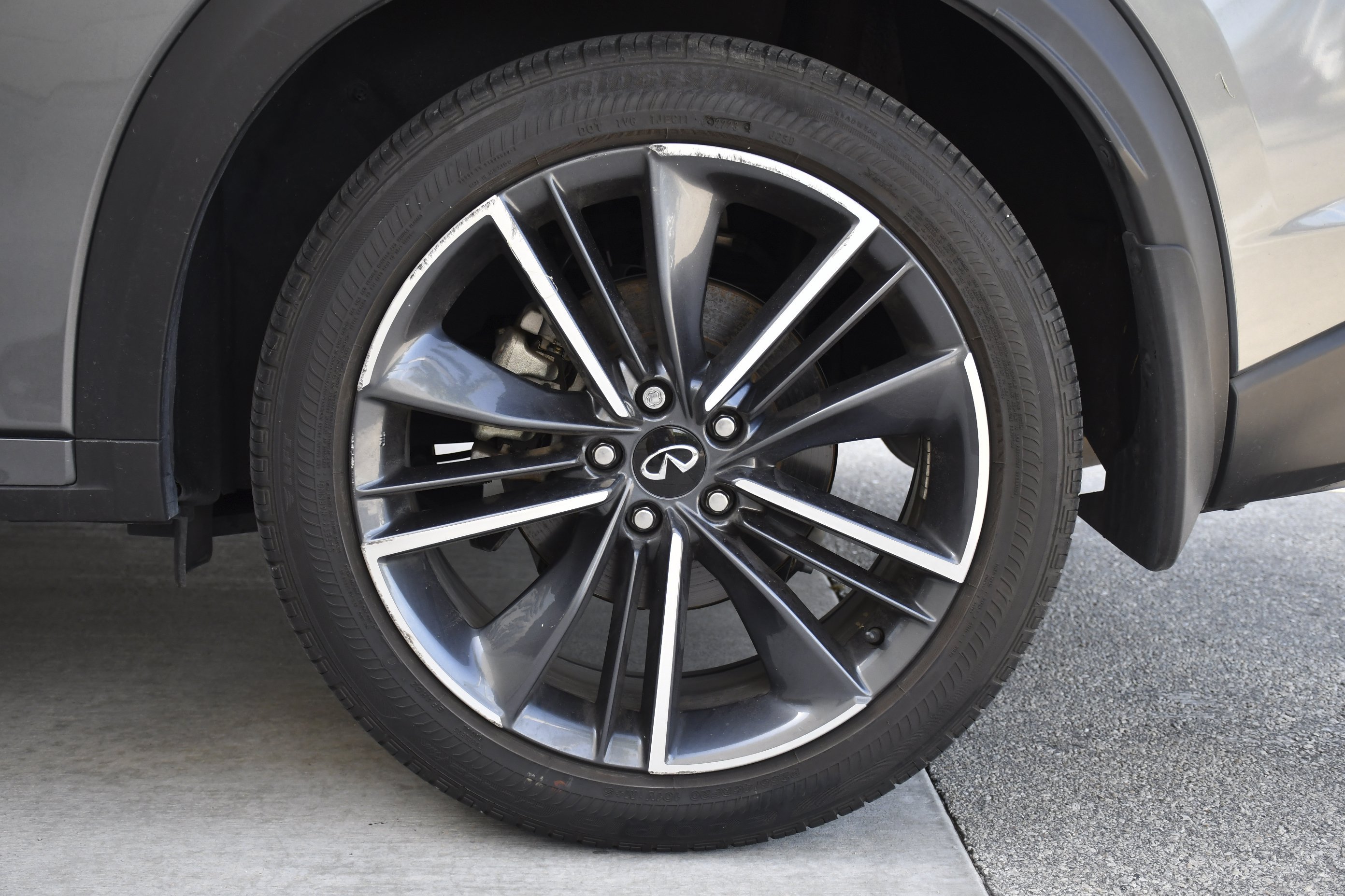 Certified Used 2023 Graphite Shadow INFINITI SPORT image 31