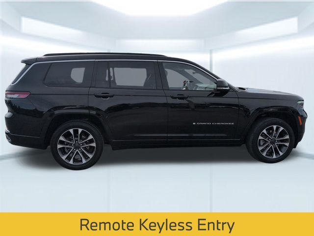 Used 2025 Black Jeep Overland image 8