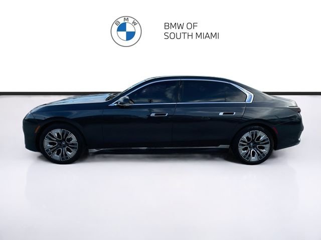 Certified Used 2024 Gray BMW xDrive60 image 4