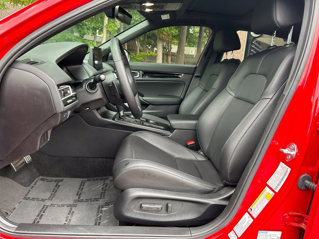 Used 2025 Red Honda  image 14