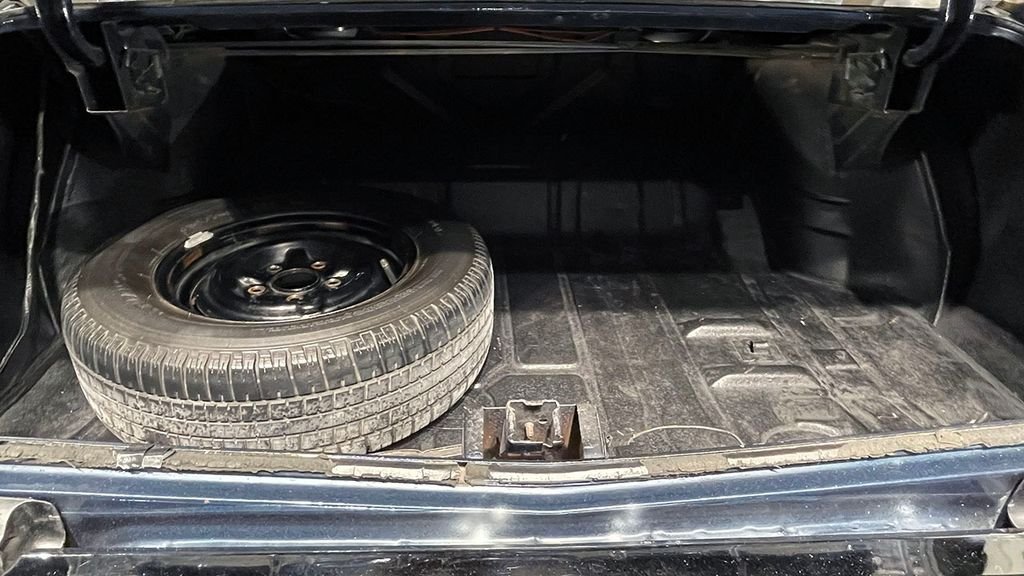 Used 1968  Oldsmobile Supreme image 30