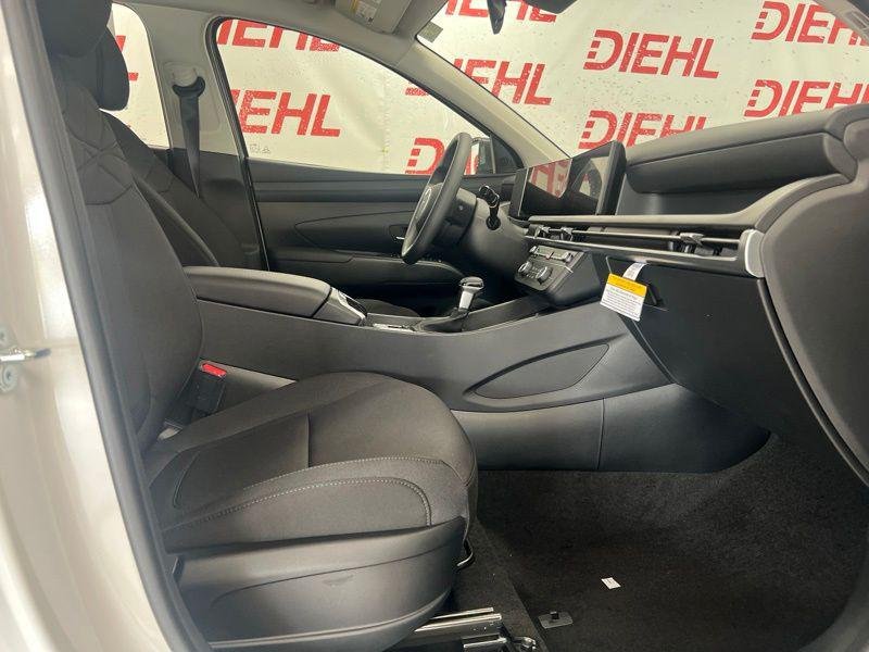 New 2026 White Hyundai SE AWD image 12