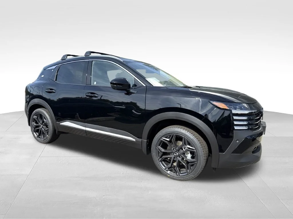 2026 Nissan KICKS