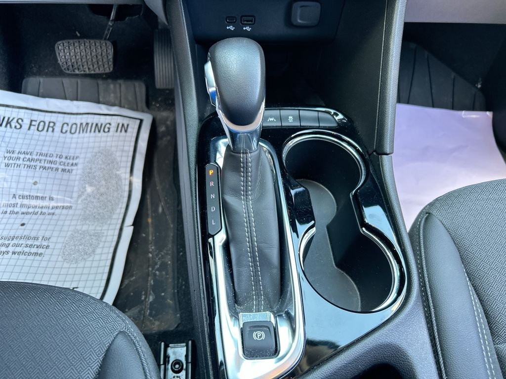 Used 2024 Black Buick Preferred image 19
