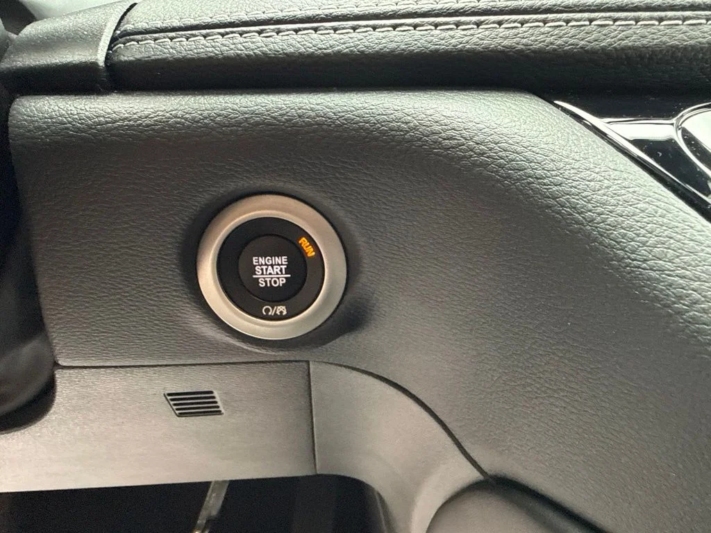 2026 Chrysler Pacifica Limited - Photo 35