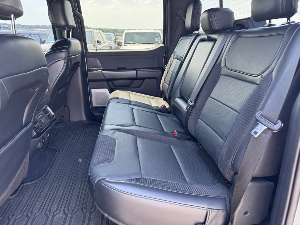 Used 2023 Avalanche Ford Raptor image 9