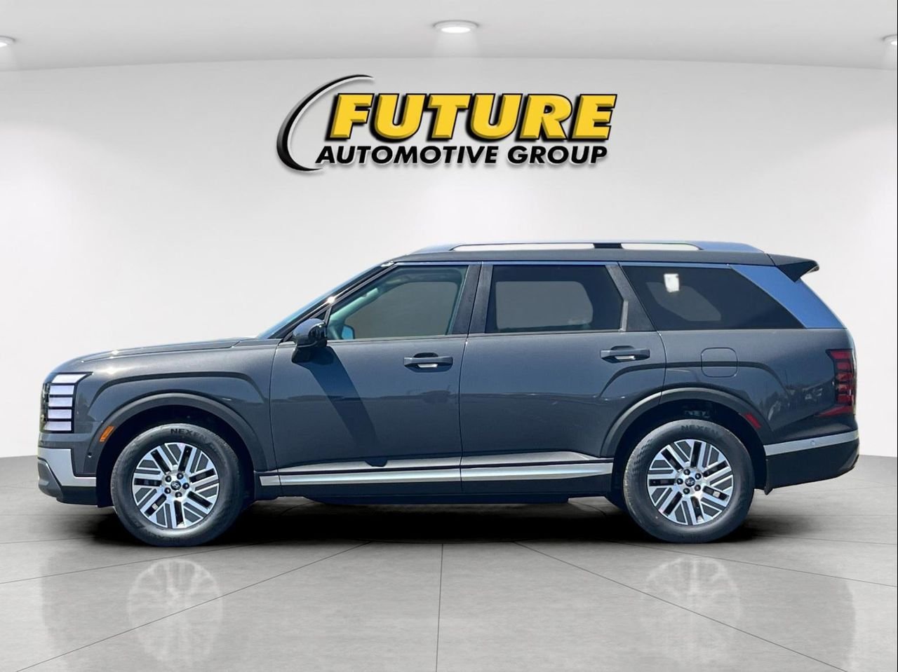 New 2026 Gray Hyundai SEL Premium 8P image 6
